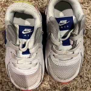 Toddler boys Nike shoes. Worn a handful of times.